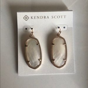 Kendra Scott Elle earrings